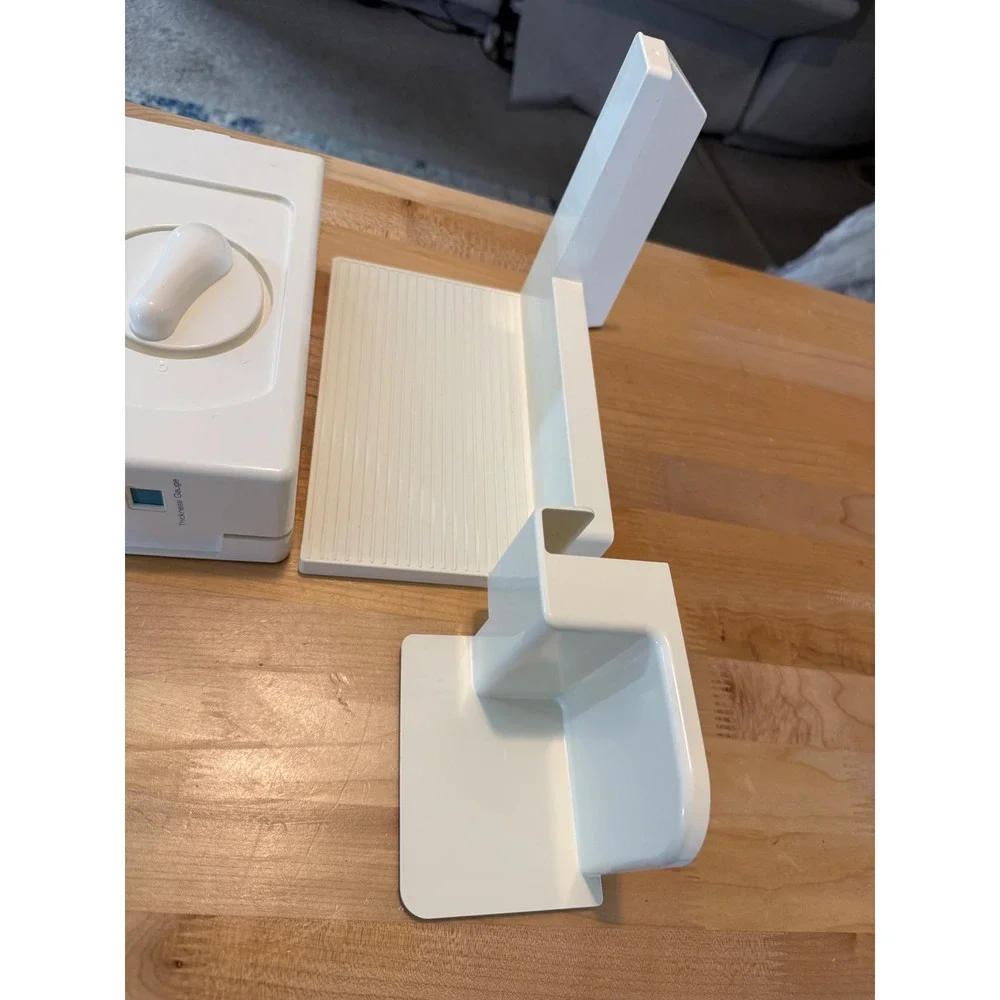 Vintage Rival Fold-Up Electric Food Slicer White Model 1042